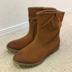 Qupid - Brown Cow Suede Boots